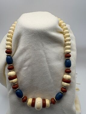 Vintage Avon Indian Summer Lucite Beaded Statement Necklace 21” Long